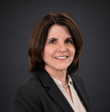Elizabeth Dreyer
